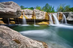 6521 Kauai Ln, Austin, TX 78744 - Photo 37