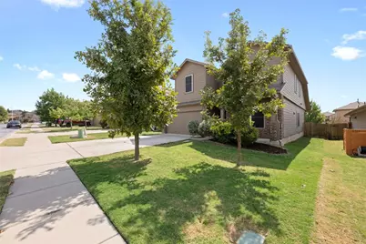 6521 Kauai Lane, Austin, TX 78744 - Photo 3