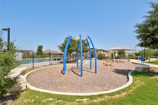 6521 Kauai Ln, Austin, TX 78744 - Photo 35