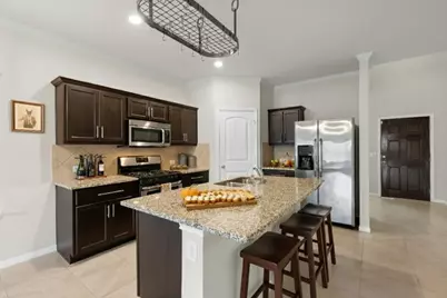 6521 Kauai Lane, Austin, TX 78744 - Photo 5