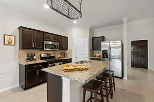 6521 Kauai Ln, Austin, TX 78744 - Photo 5