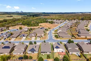 6521 Kauai Ln, Austin, TX 78744 - Photo 29