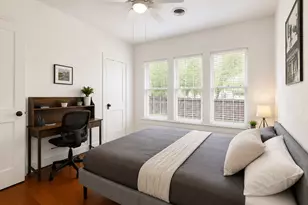 404 W 43rd St, Austin, TX 78751 - Photo 5