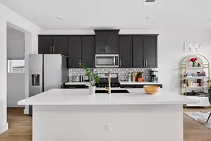 6205 Dumfries Ln, Austin, TX 78744 - Photo 11