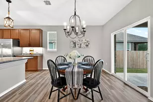 326 Linden St, Bastrop, TX 78602 - Photo 21