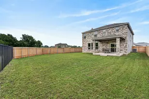 326 Linden St, Bastrop, TX 78602 - Photo 31