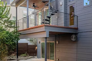 2004 Pennsylvania Ave, Austin, TX 78702 - Photo 7