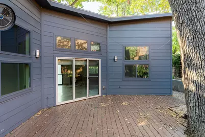 2004 Pennsylvania Avenue #A, Austin, TX 78702 - Photo 9