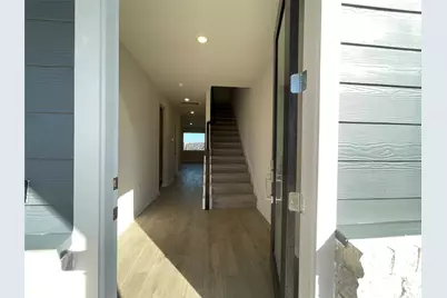 102 Palo Brea Loop, Hutto, TX 78634 - Photo 5