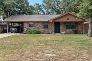1905 Alcoa Ave, Rockdale, TX 76567 - Photo 1