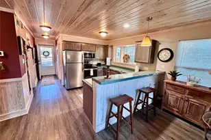 232 Clear Lake Dr Dr, La Grange, TX 78945 - Photo 5