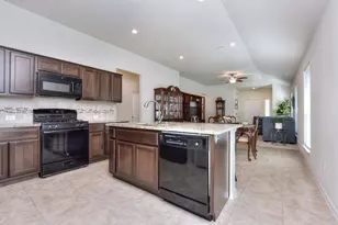 6032 Urbano Bnd, Round Rock, TX 78665 - Photo 13