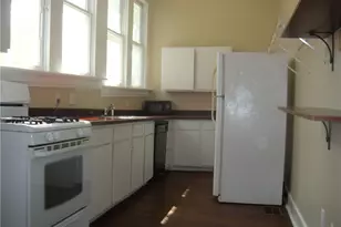 915 W 23rd St, Austin, TX 78705 - Photo 11