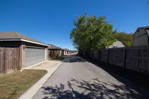 464 S Brook Dr, Leander, TX 78641 - Photo 25