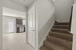 464 S Brook Dr, Leander, TX 78641 - Photo 9