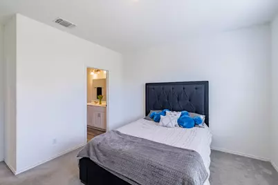 1620 Holly Lake Drive, Leander, TX 78641 - Photo 15