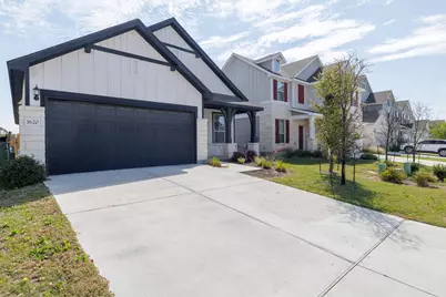 1620 Holly Lake Drive, Leander, TX 78641 - Photo 27