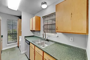 1601 Faro Dr, Austin, TX 78741 - Photo 11