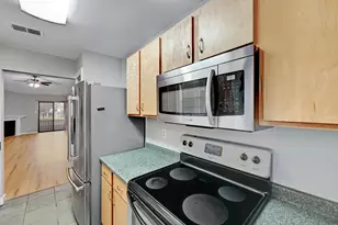 1601 Faro Dr, Austin, TX 78741 - Photo 13