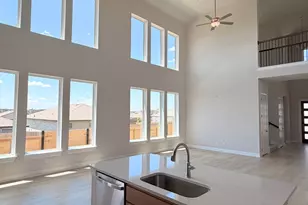 413 Veneta Ln, Georgetown, TX 78633 - Photo 3