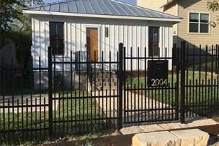 2004 Rosewood Ave, Austin, TX 78702 - Photo 3