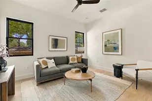 2502 Greenlawn Pkwy, Austin, TX 78757 - Photo 29