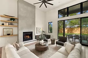 2502 Greenlawn Pkwy, Austin, TX 78757 - Photo 3