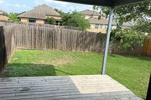 2743 Maple Tree Rd, New Braunfels, TX 78130 - Photo 9