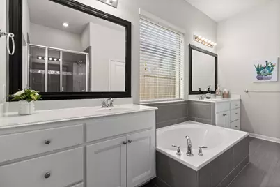 2216 Lookout Knoll Drive, Leander, TX 78641 - Photo 21