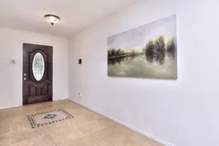 19921 San Chisolm Dr, Round Rock, TX 78664 - Photo 3