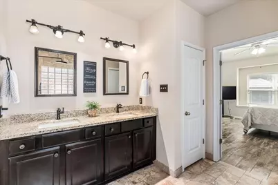 1901 Meandering Meadows Drive, Pflugerville, TX 78660 - Photo 25