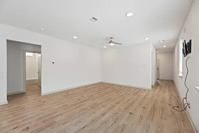 132 Scarborough Way, San Marcos, TX 78666 - Photo 9