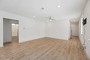 132 Scarborough Wy, San Marcos, TX 78666 - Photo 9