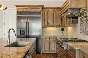 203 Serene Hilltop Cir, Lakeway, TX 78738 - Photo 13