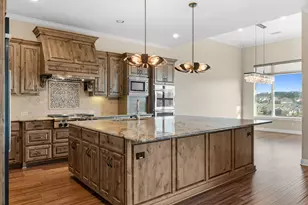 203 Serene Hilltop Cir, Lakeway, TX 78738 - Photo 9