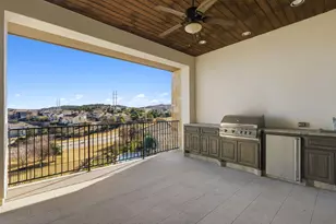 203 Serene Hilltop Cir, Lakeway, TX 78738 - Photo 5