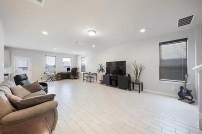 108 Drifter Lane, Jarrell, TX 76537 - Photo 5