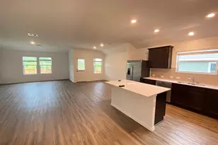 490 Jack Ryan St, Kyle, TX 78640 - Photo 3