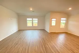 490 Jack Ryan St, Kyle, TX 78640 - Photo 5