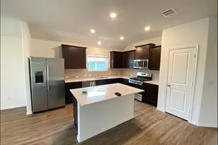 490 Jack Ryan St, Kyle, TX 78640 - Photo 7