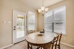 581 Middle Creek, Buda, TX 78610 - Photo 13
