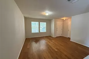 364 Leonardo Dr, Kyle, TX 78640 - Photo 9