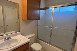 364 Leonardo Dr, Kyle, TX 78640 - Photo 15
