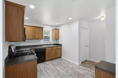 12704 Saint Thomas Drive, Del Valle, TX 78617 - Photo 11