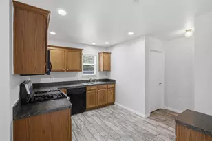 12704 St Thomas Dr, Del Valle, TX 78617 - Photo 11
