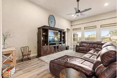 427 Wood Duck Drive, New Braunfels, TX 78130 - Photo 11