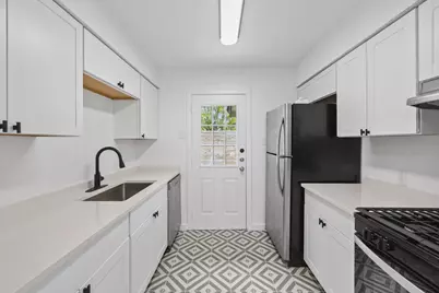 [Address not provided], Austin, TX 78745 - Photo 7