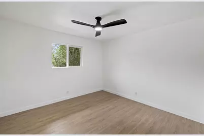 [Address not provided], Austin, TX 78745 - Photo 13