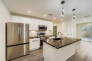 10710 Crestview Dr, Jonestown, TX 78645 - Photo 17