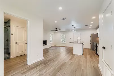 10710 Crestview Drive, Jonestown, TX 78645 - Photo 15